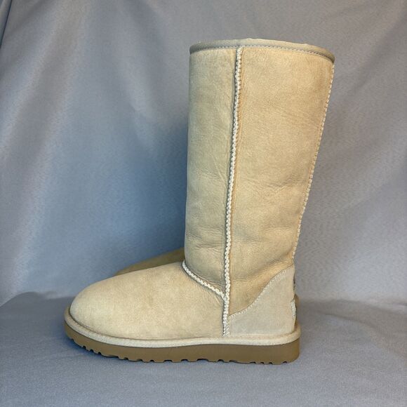 Womens UGG Boots Sz 7 Classic Tall Sand Sheepskin Suede Wool Boho Festival $220 - Picture 6 of 15